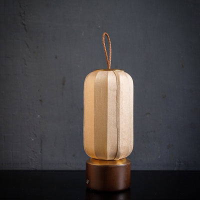 Lampe de table LED en bois massif et tissu avec lanterne chinoise traditionnelle pour chambre 