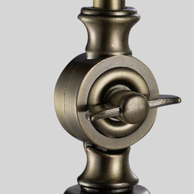 Zeitgenössische industrielle Kuppel Eisen 1-Licht Tischlampe für das Schlafzimmer 