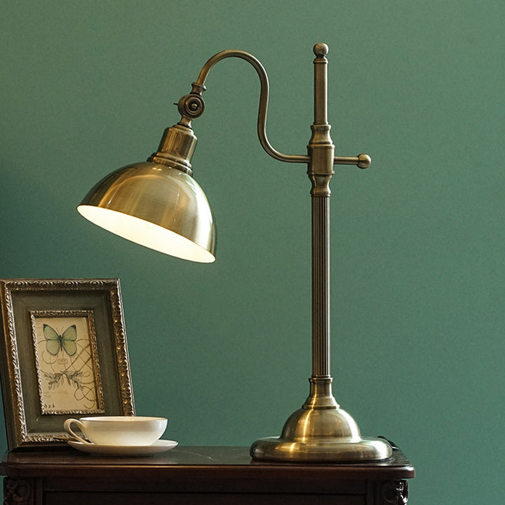 Zeitgenössische industrielle Kuppel Eisen 1-Licht Tischlampe für das Schlafzimmer 