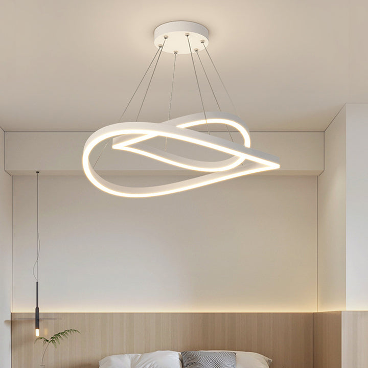 Zeitgenössischer kreativer Kurven-Eisen-Aluminium-LED-Kronleuchter für das Schlafzimmer 