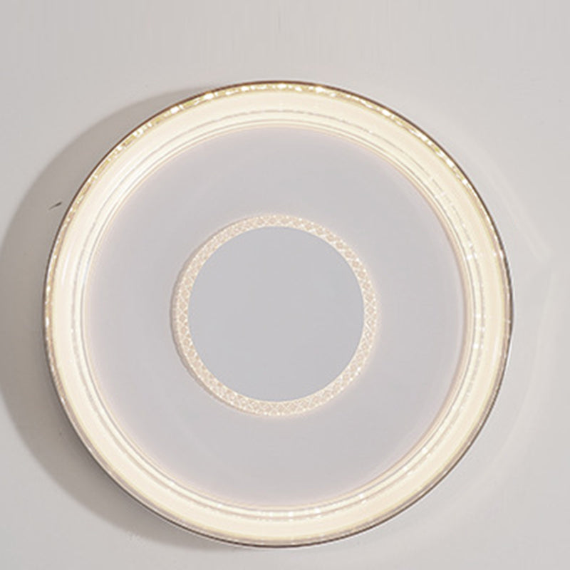 Modern Luxury Round Metal Acrylic LED Flush Mount Ceiling Light For Bedroom