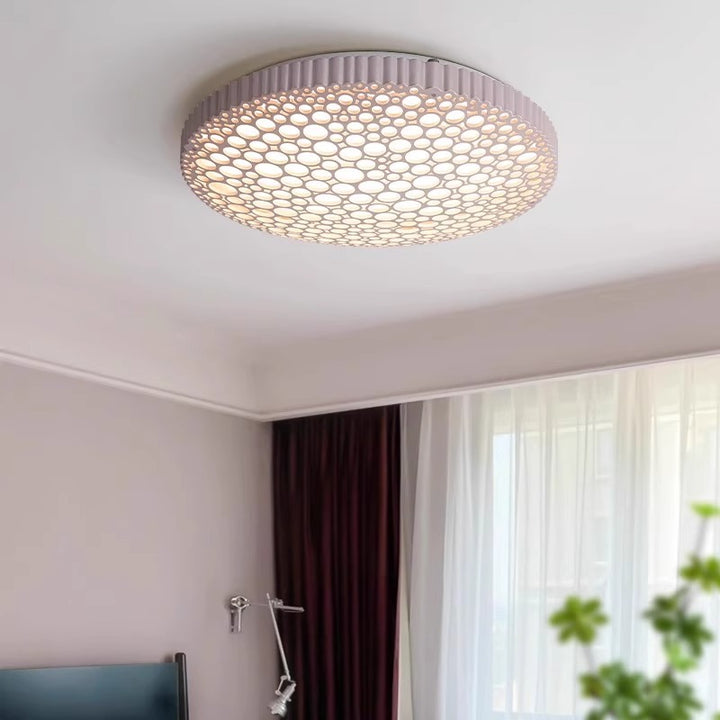 Zeitgenössische kreative Wabenrunde Eisen-Acryl-LED-Deckenleuchte für das Schlafzimmer 