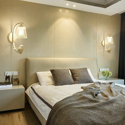 Moderne minimalistische Zylinder-Eisen-Glas-Wandleuchte mit 1 Licht für das Schlafzimmer 