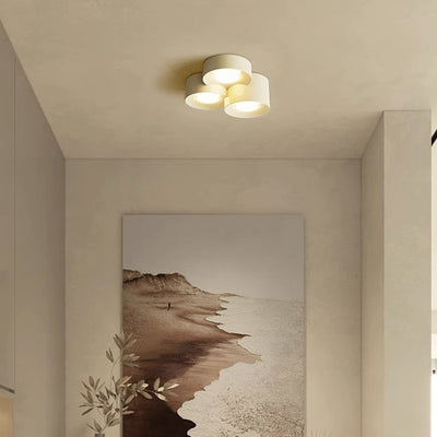 Moderne minimalistische mehrzylindrige Eisen-Acryl-LED-Deckenleuchte für das Schlafzimmer 
