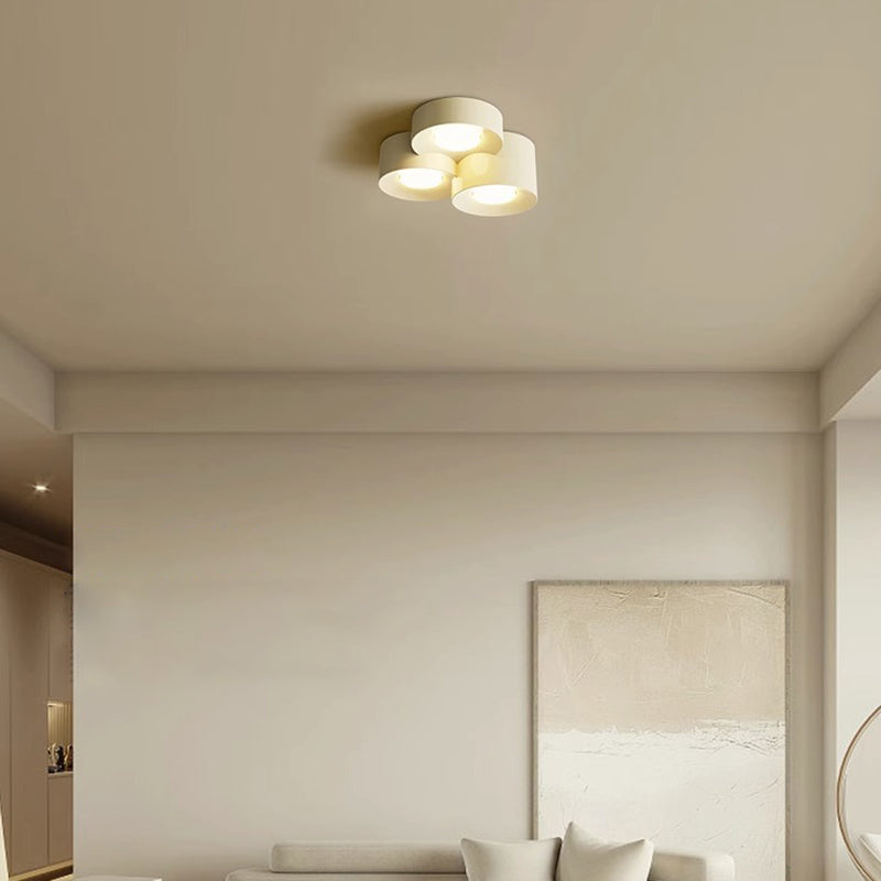 Moderne minimalistische mehrzylindrige Eisen-Acryl-LED-Deckenleuchte für das Schlafzimmer 