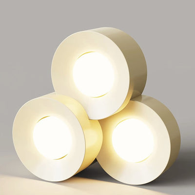 Moderne minimalistische mehrzylindrige Eisen-Acryl-LED-Deckenleuchte für das Schlafzimmer 