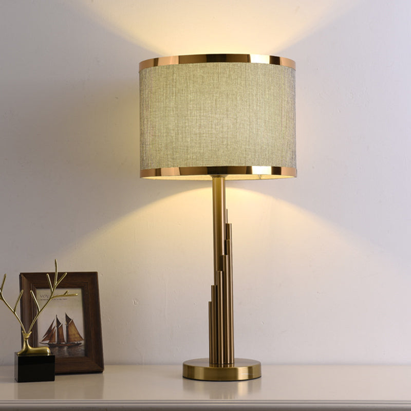 Modern Luxury Cylinder Metal Fabric 1-Light Table Lamp For Bedroom