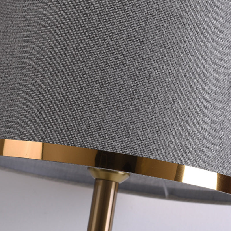 Modern Luxury Cylinder Metal Fabric 1-Light Table Lamp For Bedroom