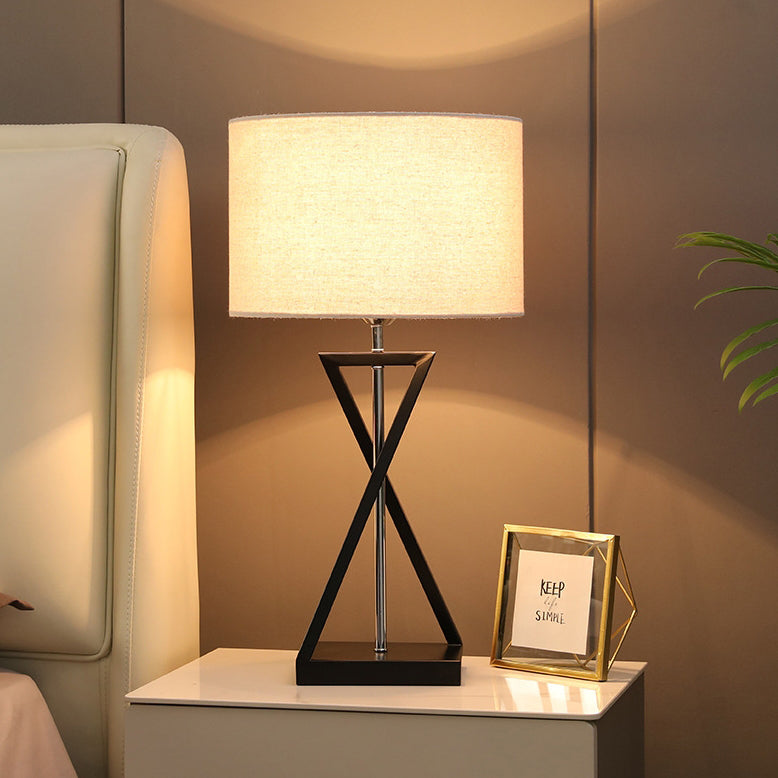 Lampe de table moderne minimaliste cylindre fer lin 1 lumière pour chambre 
