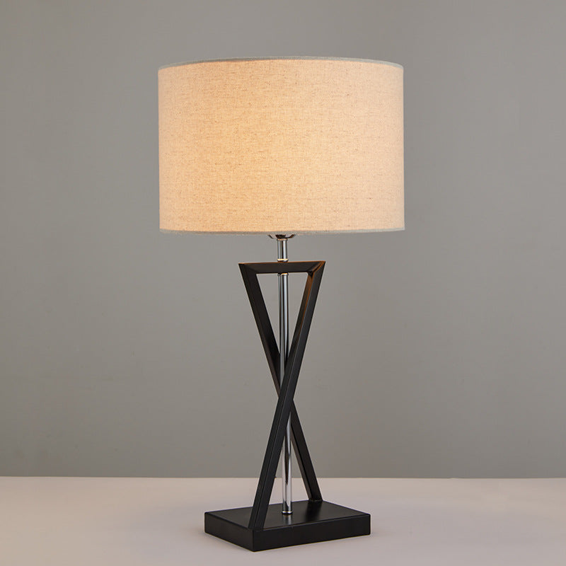 Lampe de table moderne minimaliste cylindre fer lin 1 lumière pour chambre 