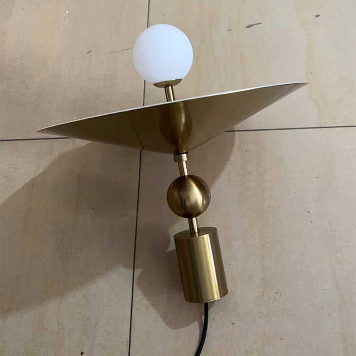 Suspension lumineuse contemporaine en fer et verre en forme de cône à 1 lumière pour chambre 