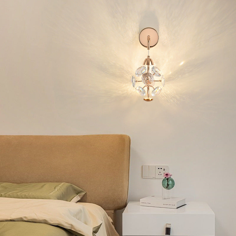 Applique murale moderne en fer avec cristal et LED, luxe élégant, pour salon 