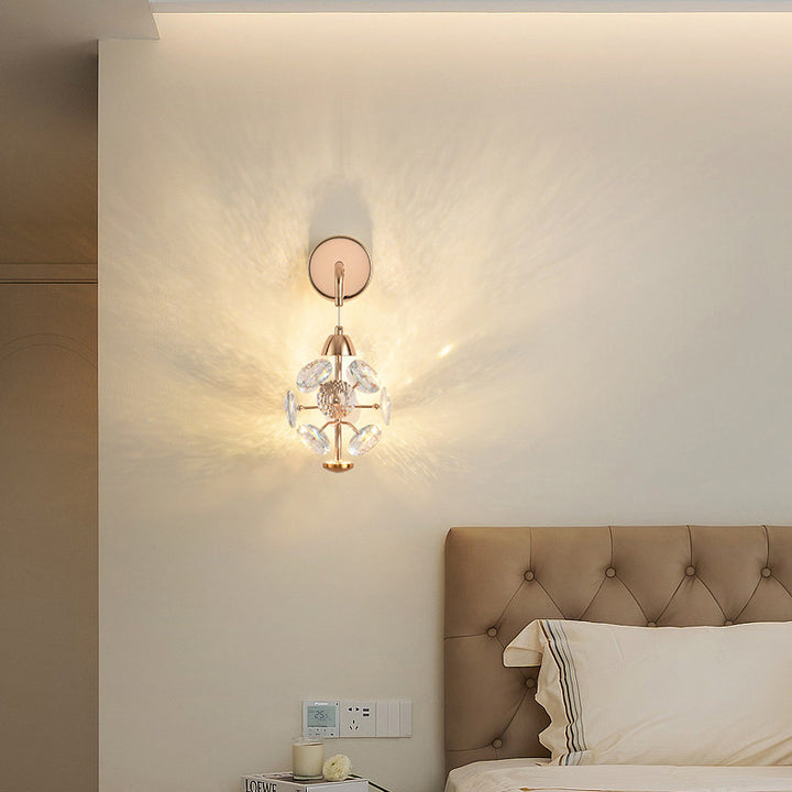 Applique murale moderne en fer avec cristal et LED, luxe élégant, pour salon 