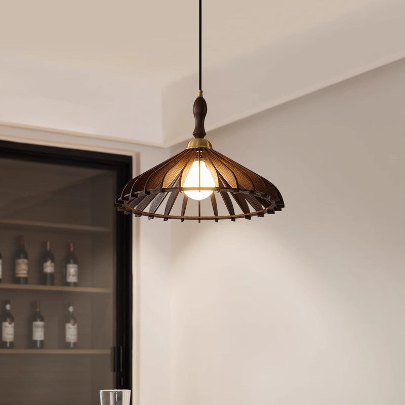 Suspension moderne minimaliste à abat-jour conique à grille en bois de frêne et laiton 1 lumière pour salon 