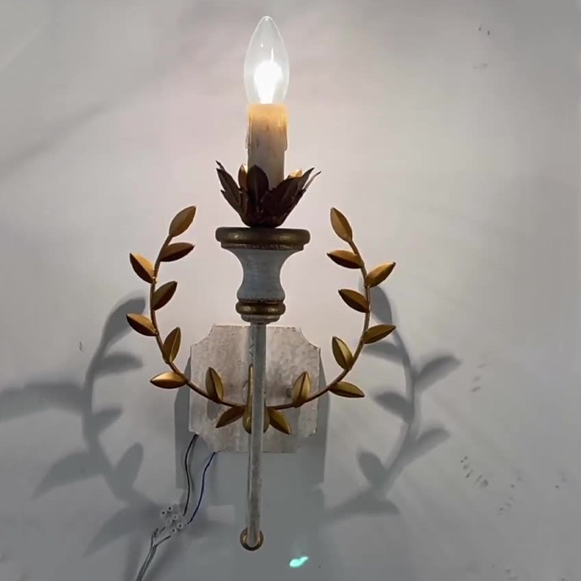 Diseño de antorcha rústica tradicional de hierro y madera maciza Aplique de pared de 1 luz para dormitorio 