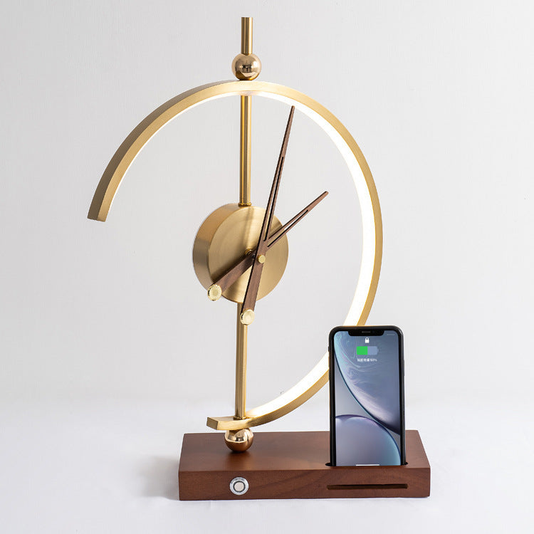 Zeitgenössische kreative Uhr Runde Aluminium Acryl Tischlampe mit massivem Holzsockel LED für das Schlafzimmer 