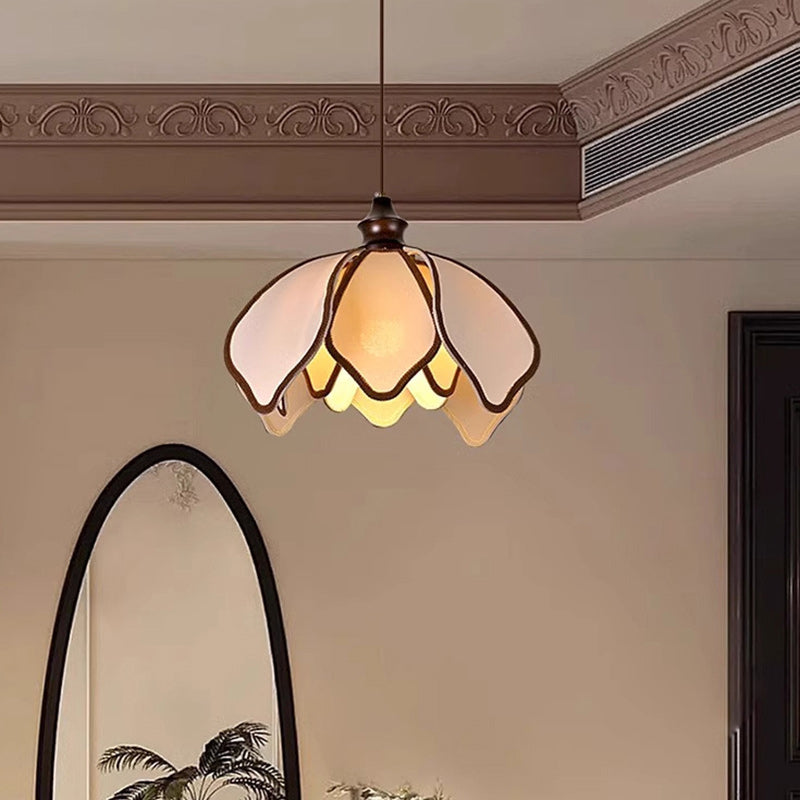 Traditional French Petal-Shaped Ash Wood Stretch Fabric 1-Light Pendant Light For Living Room
