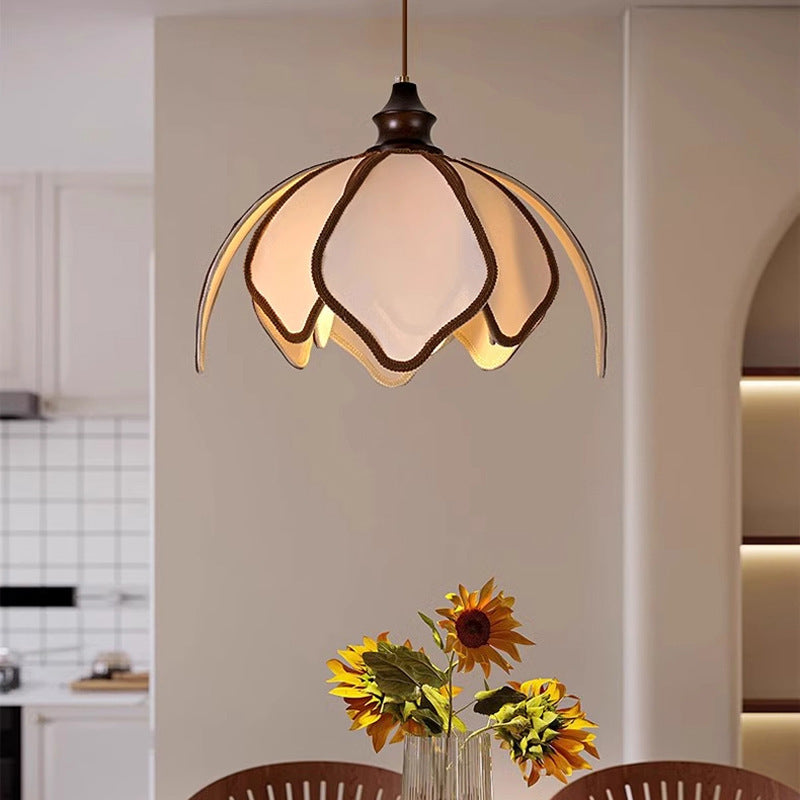 Traditional French Petal-Shaped Ash Wood Stretch Fabric 1-Light Pendant Light For Living Room