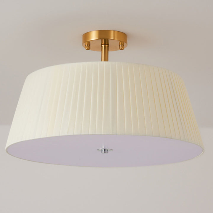 Zeitgenössische skandinavische konische Stoffschirm Eisen Acryl 3/5 Licht Semi-Flush Deckenleuchte für Schlafzimmer 