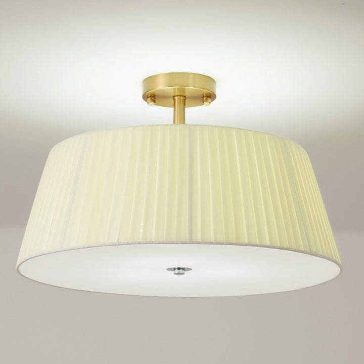 Zeitgenössische skandinavische konische Stoffschirm Eisen Acryl 3/5 Licht Semi-Flush Deckenleuchte für Schlafzimmer 