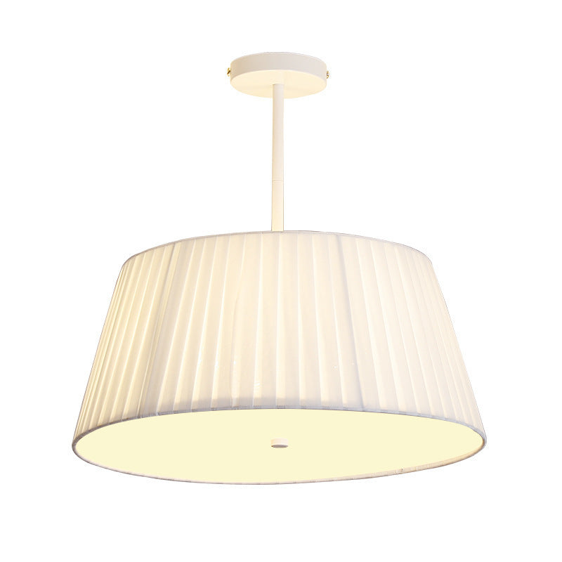 Zeitgenössische skandinavische konische Stoffschirm Eisen Acryl 3/5 Licht Semi-Flush Deckenleuchte für Schlafzimmer 