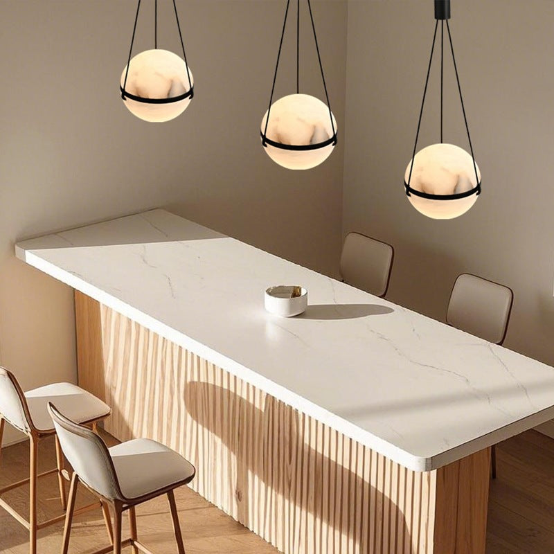 Art déco moderne sophistiqué sphérique en cuivre marbre LED suspension pour chambre 