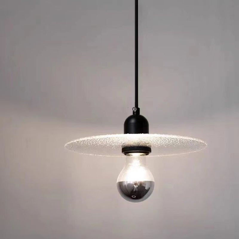 Lustre à suspension moderne minimaliste en forme de soucoupe volante en fer et verre dépoli à 1 lumière pour chambre 
