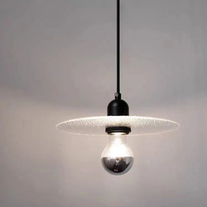 Lustre à suspension moderne minimaliste en forme de soucoupe volante en fer et verre dépoli à 1 lumière pour chambre 