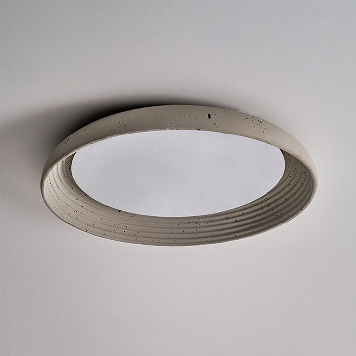 現代的な工業用セメントグレーの丸い鉄製PVC LEDフラッシュマウント天井ライト 寝室用 