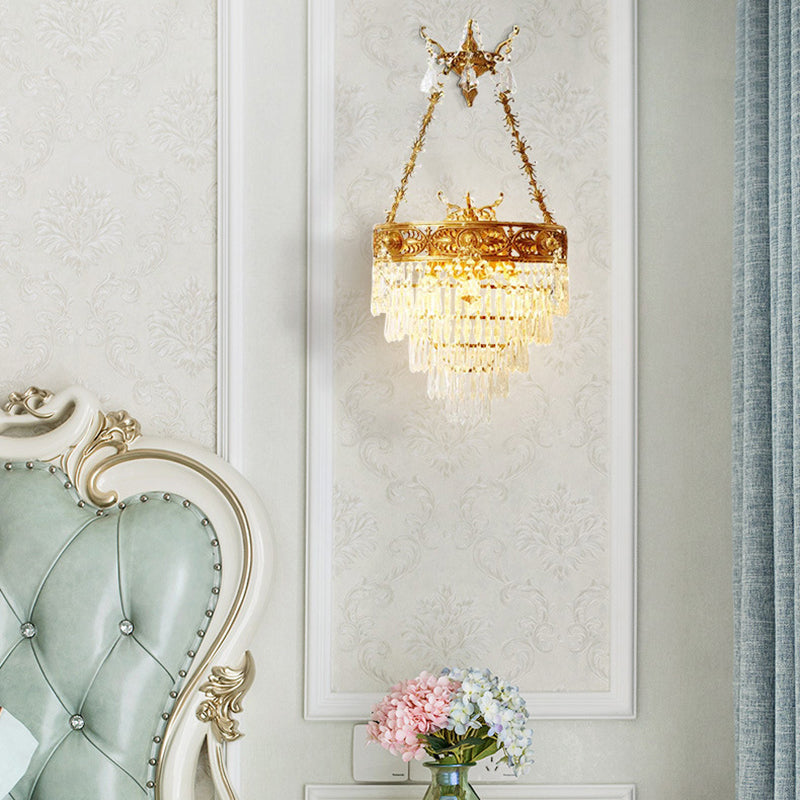 Applique murale traditionnelle française en laiton rond avec cristaux à 3 lumières pour salon 