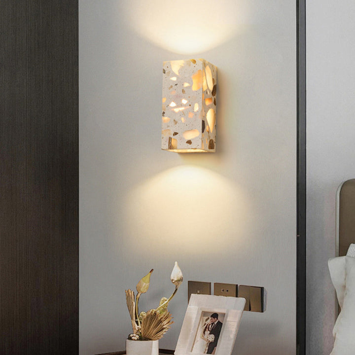 Applique murale LED en pierre translucide carrée contemporaine scandinave pour chambre 