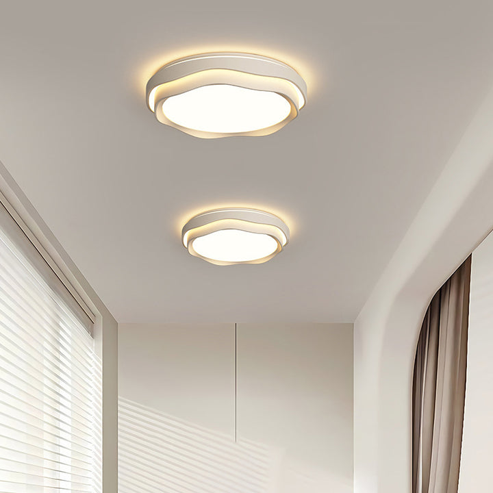 Lumière de plafond encastrée à LED en fer rond de couleur crème minimaliste moderne pour chambre 