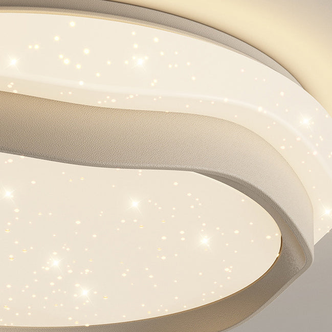 Lumière de plafond encastrée à LED en fer rond de couleur crème minimaliste moderne pour chambre 
