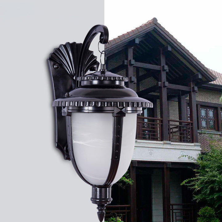 Applique murale 1 lumière de style lanterne traditionnelle française imperméable en faux marbre, verre et aluminium pour jardin 