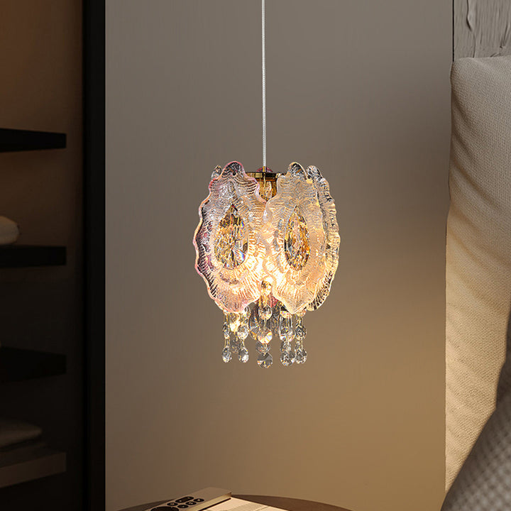 Modern Luxury Iron Crystal Liuli Material Butterfly-shaped 1-Light Pendant Light For Bedroom &amp; Living Room