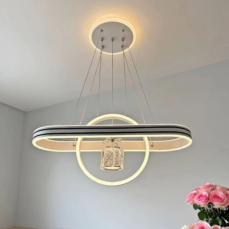 مصباح جزيرة LED دائري بشكل قلب بيضاوي من الألومنيوم الإبداعي المعاصر مع ثريا لغرفة الطعام 