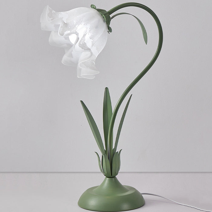 Traditionelle rustikale Blumen-Eisen-Acryl 1-Licht-Tischlampe für das Studium 