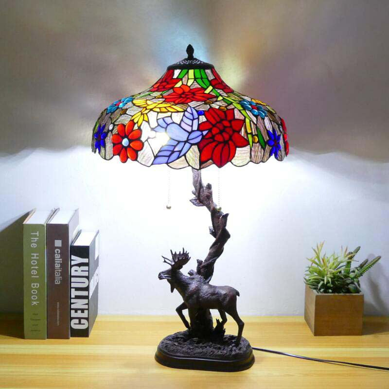 Traditionelle Tiffany-Hirschharzglas 1-Licht-Tischlampe für das Studium 