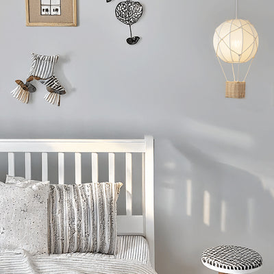 Moderner minimalistischer Kinder Heißluftballon Stoff Eisen Rattan Weben 1-Licht Pendelleuchte für Schlafzimmer 