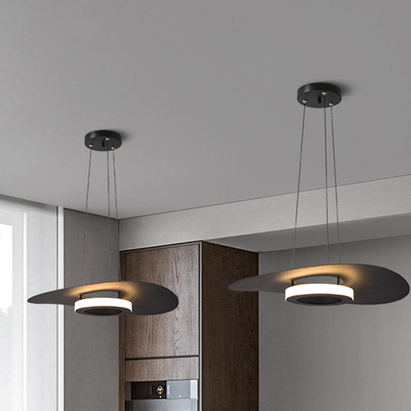Lámpara colgante LED de hierro acrílico contemporánea creativa con forma de platillo volante para comedor 