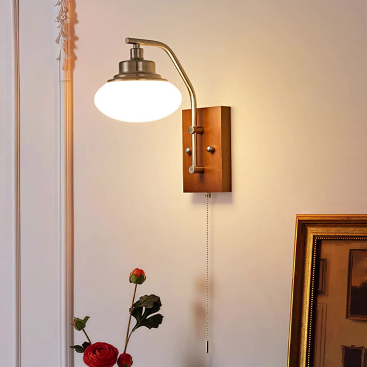 Traditionelle Vintage-Kürbis- &amp; Ovale Massivholz-Eisenharz-Reißverschluss 1-Licht-Wandleuchte für Schlafzimmer 