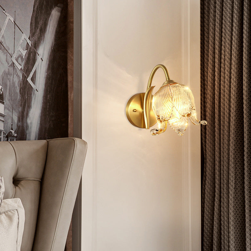 Traditional Rustic Tulip Brass Glass 1-Light Wall Sconce Lamp For Living Room