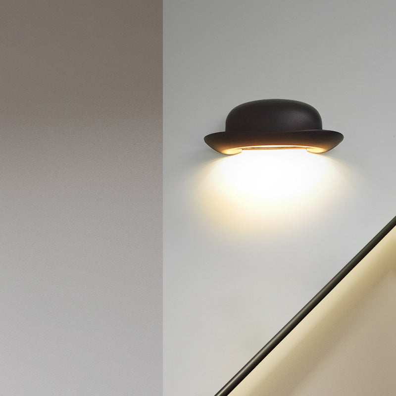 Zeitgenössische kreative Hut wasserdichte Aluminium-PC-LED-Wandleuchte für den Außenbereich für die Terrasse 