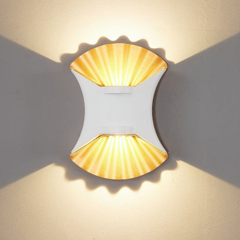 Zeitgenössische kreative wasserdichte Conch Aluminium Glas Outdoor LED Wandleuchte für Außenbereich Terrasse 