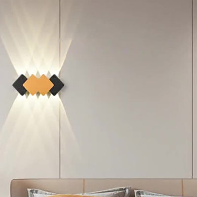 Contemporary Creative Waterproof Rhombus Aluminum Outdoor LED Wall Sconce Lamp For Garden