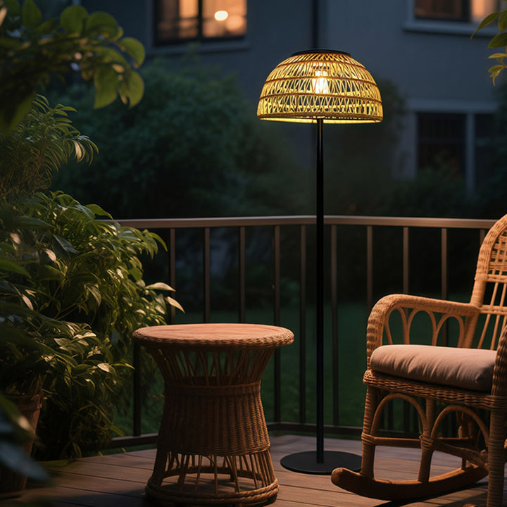 Traditional Rustic Waterproof Solar Mushroom Iron Rubber Rattan Weaving USB Outdoor LED Standing Floor Lamp For Garden