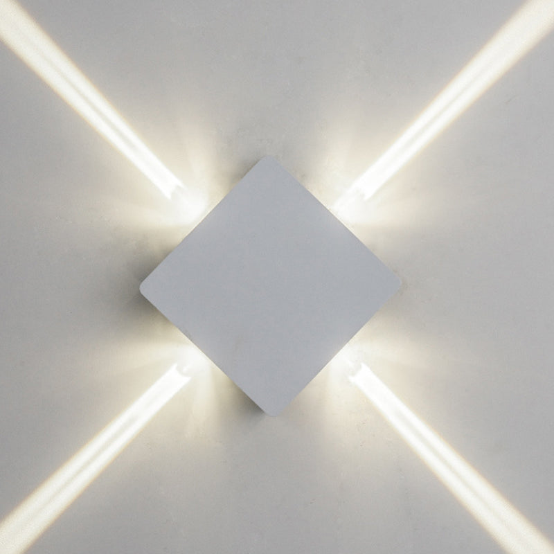 Zeitgenössische industrielle runde quadratische wasserdichte Aluminium-Acryl-LED-Außenwandleuchte für die Außenterrasse 