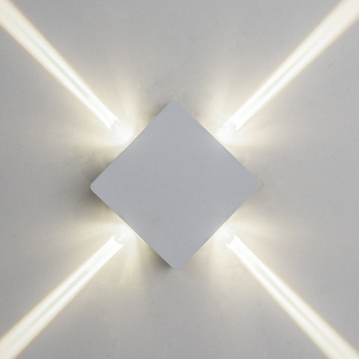 Zeitgenössische industrielle runde quadratische wasserdichte Aluminium-Acryl-LED-Außenwandleuchte für die Außenterrasse 