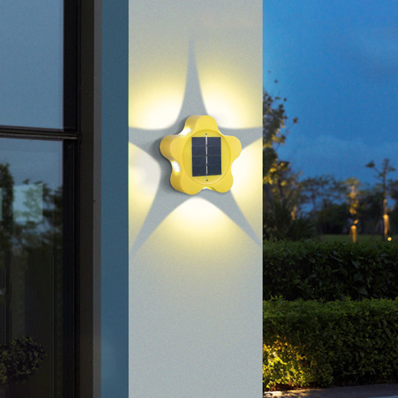 Moderne Art Deco Stern Wasserdichte Solar ABS & Acryl LED Außenwandleuchte Für Außenbereich Terrasse 
