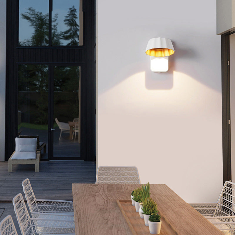 Applique murale LED extérieure contemporaine en aluminium avec verre rotatif et étanche pour terrasse extérieure 